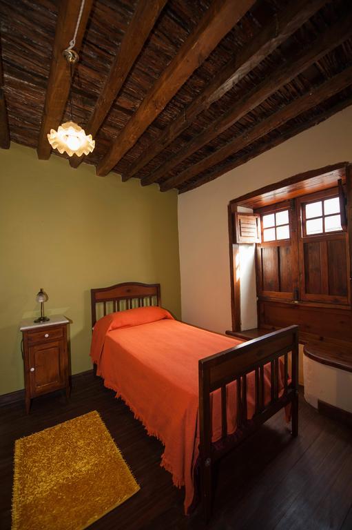 Casa Vidal Guest House เกีย เด อิโซรา ภายนอก รูปภาพ