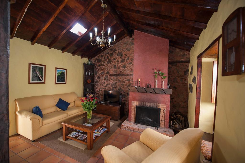 Casa Vidal Guest House เกีย เด อิโซรา ภายนอก รูปภาพ